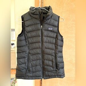 Patagonia Black Quilted Puffer Vest
